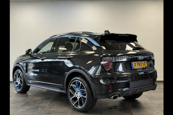 Lynk & Co 01 1.5 360 camera Zwarte dakhemel