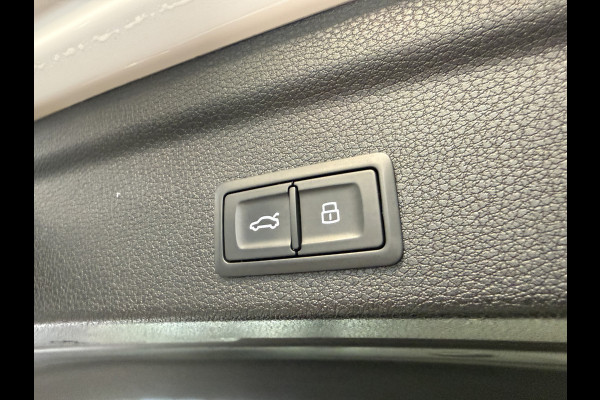 Audi Q3 Sportback 35 TFSI Pro Line S ACC PDC VCP Elek. Stoelen Panoramadak Trekhaak