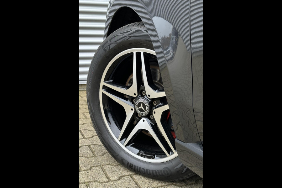 Mercedes-Benz V-Klasse 300d 4 MATIC|Elec schuifde|AMG Line|Dubbele cabine