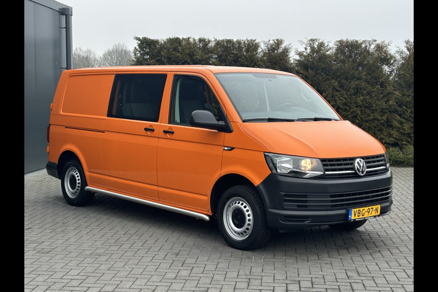 Volkswagen Transporter 2.0 TDI 102 PK TRENDLINE / L2H1 / 1e EIG. / DUBBEL CABINE / TREKHAAK / AIRCO / CRUISE