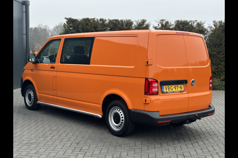 Volkswagen Transporter 2.0 TDI 102 PK TRENDLINE / L2H1 / 1e EIG. / DUBBEL CABINE / TREKHAAK / AIRCO / CRUISE