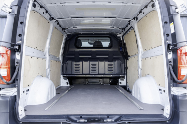Mercedes-Benz Vito 116 CDI L2H1 Pro | Facelift | 160 PK | Mbux | Navi | Camera | Cruise | Carplay