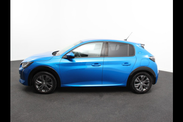 Peugeot e-208 EV Allure 50 kWh Climate control | Cruise control | LED | Camera | Parkeersensor achter | Lane assist | Navigatie | Apple Carplay/ Android Auto