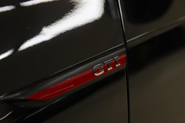 Volkswagen Golf 2.0 TSI GTI 45 JAHRE CLUBSPORT AKRA/NURBURGRINF/PANO/HUD/H-K/VOL