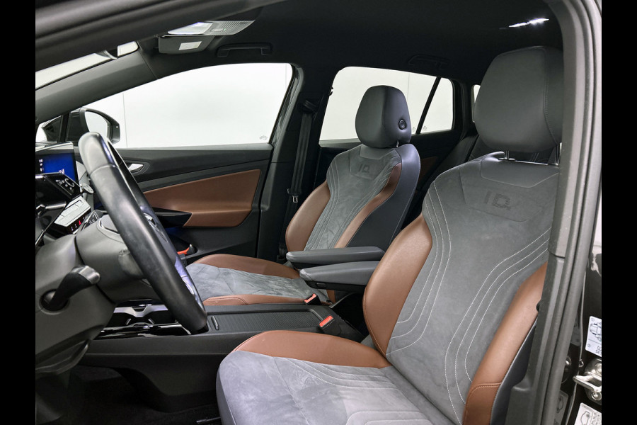 Volkswagen ID.4 Life 77 kWh (STOELVERWARMING, CAMERA, CARPLAY, NAVIGATIE, 1e EIGENAAR, GOED ONDERHOUDEN)