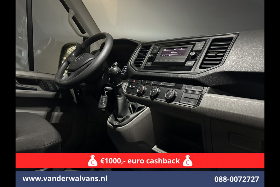 Volkswagen Crafter 2.0 TDI 140pk L3H3 L2H2 Euro6 Airco | Cruisecontrol | 3000kg Trekhaak | Camera Bijrijdersbank