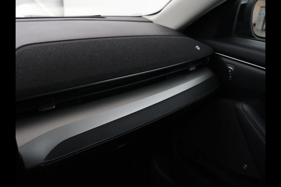 Ford Mustang Mach-E Extended RWD 98 kWh | SOH 92% | Panoramadak | Leder | 360 Camera | Stoelverwarming | B&O Sound | Adaptive cruise | Park Assist | Keyless