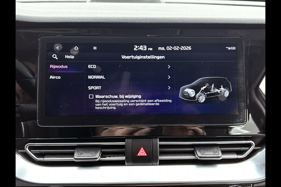 Kia e-Niro DynamicLine 64 kWh (NAVIGATIE, STOEL-/STUURVERWARMING, ADAPTIVE CRUISE, CARPLAY, 1e EIGENAAR)