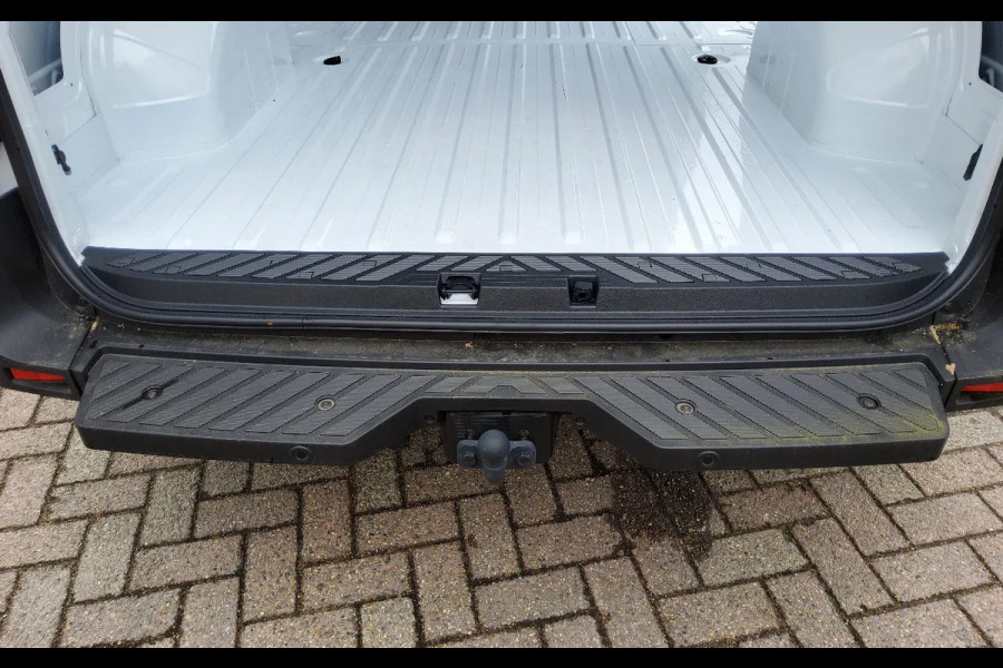 Renault Master 150.35 EURO 6 L2H2 GESLOTEN - V-43-JRS - BPM VRIJ