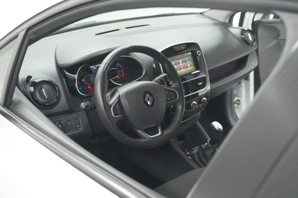 Renault Clio Estate TCe 90 Limited | Trekhaak | Apple Carplay | Parkeersensoren