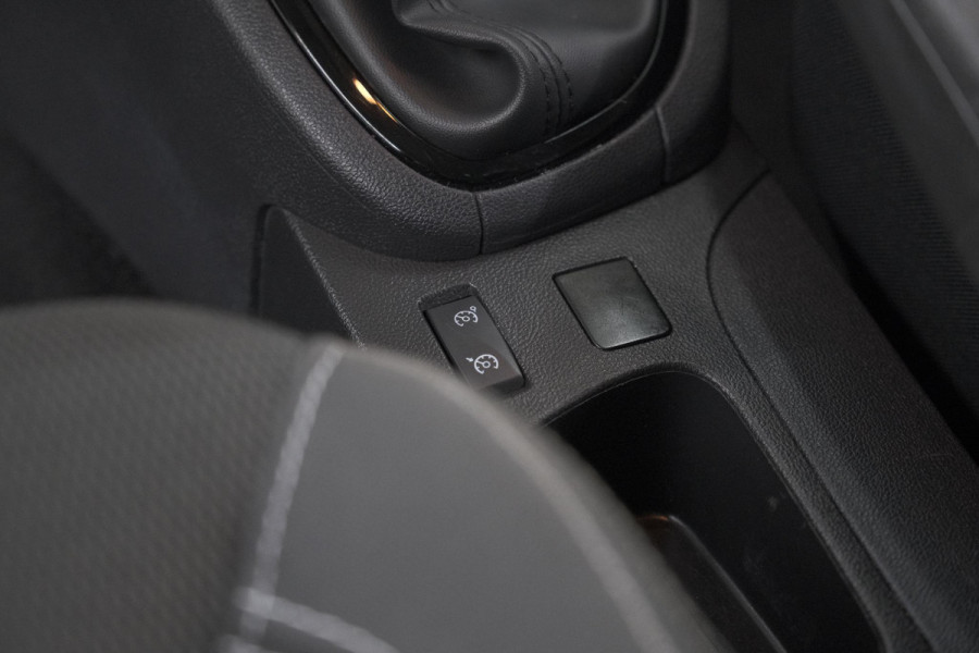 Renault Clio Estate TCe 90 Limited | Trekhaak | Apple Carplay | Parkeersensoren