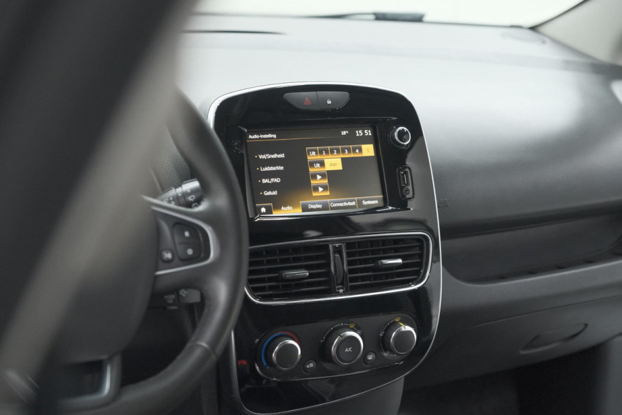 Renault Clio Estate TCe 90 Limited | Trekhaak | Apple Carplay | Parkeersensoren