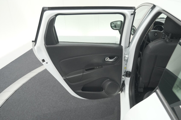 Renault Clio Estate TCe 90 Limited | Trekhaak | Apple Carplay | Parkeersensoren