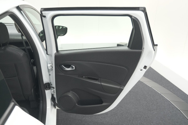 Renault Clio Estate TCe 90 Limited | Trekhaak | Apple Carplay | Parkeersensoren