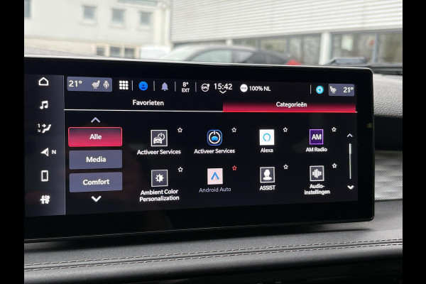 Alfa Romeo Tonale 1.3T PHEV Edizione Speciale 280pk! | Volle uitrusting! | Lederen bekleding | 360 graden Camera | Stoelverwarming/ventilatie | Adaptive cruise control | Schakelflippers |