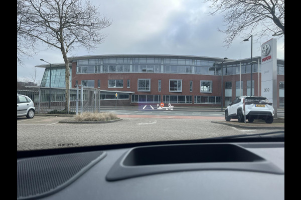 Toyota Yaris 1.5 Hybrid Executive | JBL speakers | Headup display| Leder interieur | Stoelverwarming