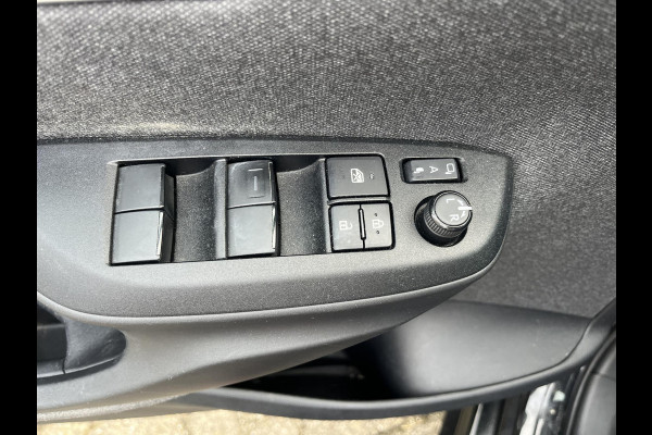 Toyota Yaris 1.5 Hybrid Executive | JBL speakers | Headup display| Leder interieur | Stoelverwarming