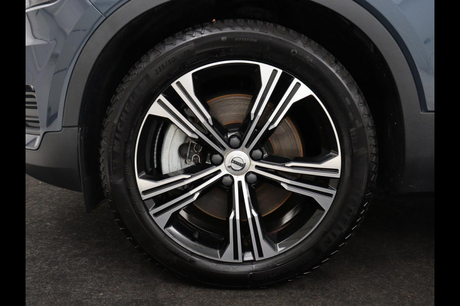 Volvo XC40 1.5 T4 Recharge Inscription Expression | Leder | Trekhaak | Adaptive cruise | Side Assist | Carplay | Navigatie | Full LED | Parkeerverwarming | Climate control | Parkeerhulp | PHEV | Plug In