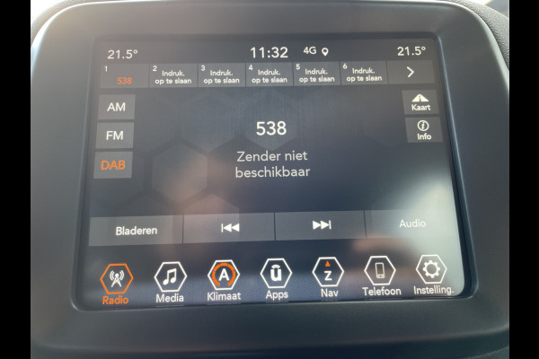 Jeep Renegade 1.5T e-Hybrid Limited (Stoel-/- stuurwiel verwarming - Camera - Keyless Entry - Navigatie - Automatische Airco - LED - Parkeerse