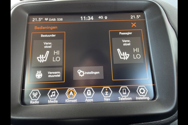 Jeep Renegade 1.5T e-Hybrid Limited (Stoel-/- stuurwiel verwarming - Camera - Keyless Entry - Navigatie - Automatische Airco - LED - Parkeerse