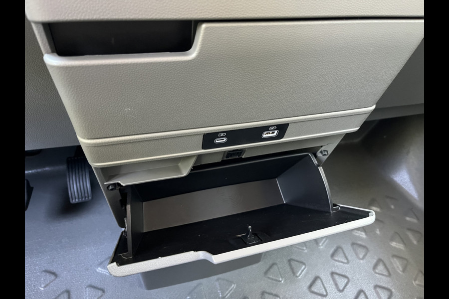 Farizon SV L3H3 83 kWh 232PK | Launch Edition | 2000kg trekgewicht | 270° deuren