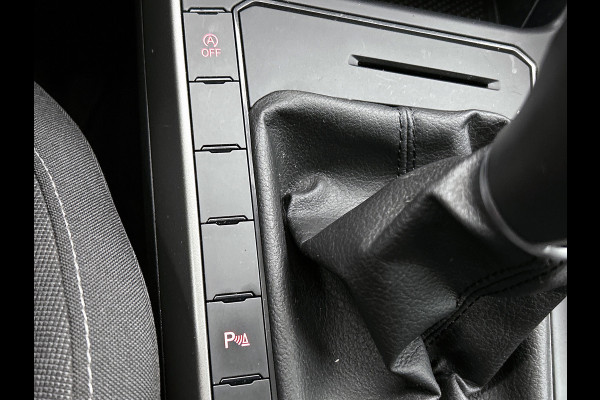 Volkswagen Polo 1.0 TSI Comfortline (DIGITALE COCKPIT, NAVIGATIE, CARPLAY, PARKEERSENSOREN, 1e EIGENAAR, GOED ONDERHOUDEN)