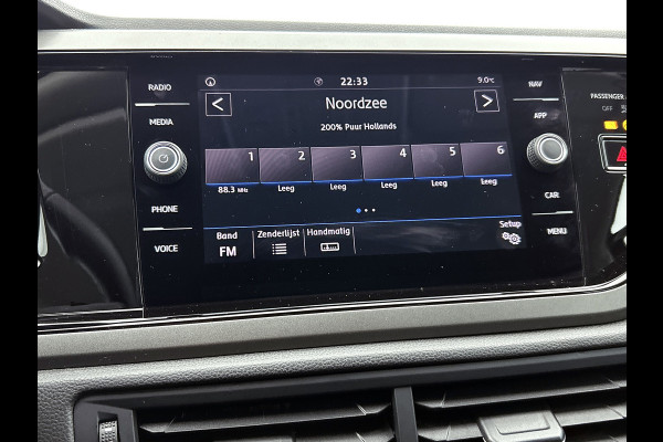 Volkswagen Polo 1.0 TSI Comfortline (DIGITALE COCKPIT, NAVIGATIE, CARPLAY, PARKEERSENSOREN, 1e EIGENAAR, GOED ONDERHOUDEN)