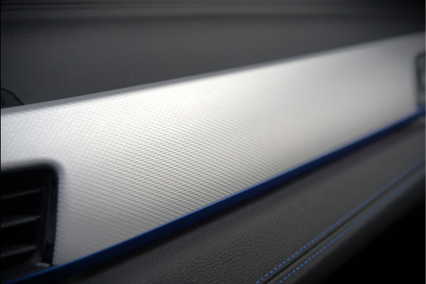 BMW X1 xDrive25e Business Ed. Plus M Sport | Adaptive Cruise Control | Leer | Keyless | Camera | Stuurverwarming | Stoelverwarming | Trekhaak | Shadow line | DAB | HIFI | Automaat | PDC | Navigatie |