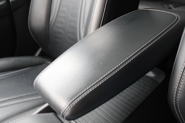 Ford Mustang Mach-E Extended RWD 98 kWh | Panoramadak | Trekhaak | Bang&Olufsen | Elektrische achterklep