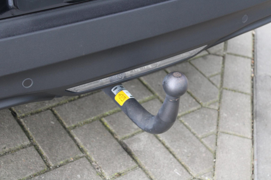 Ford Mustang Mach-E Extended RWD 98 kWh | Panoramadak | Trekhaak | Bang&Olufsen | Elektrische achterklep