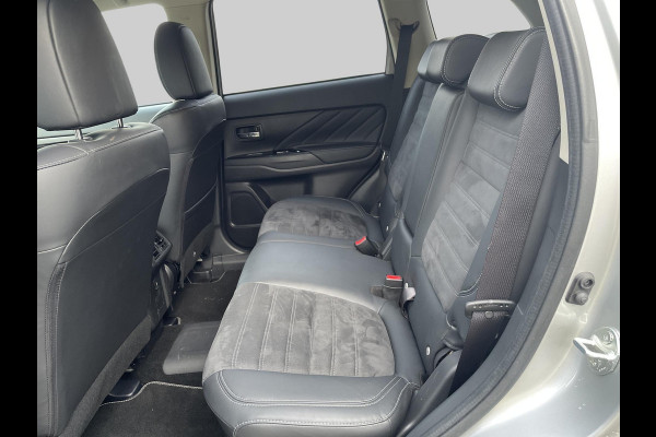 Mitsubishi Outlander 2.4 PHEV Intense+ | Trekhaak