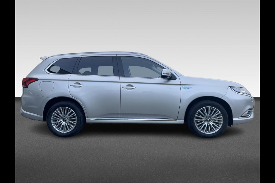 Mitsubishi Outlander 2.4 PHEV Intense+ | Trekhaak