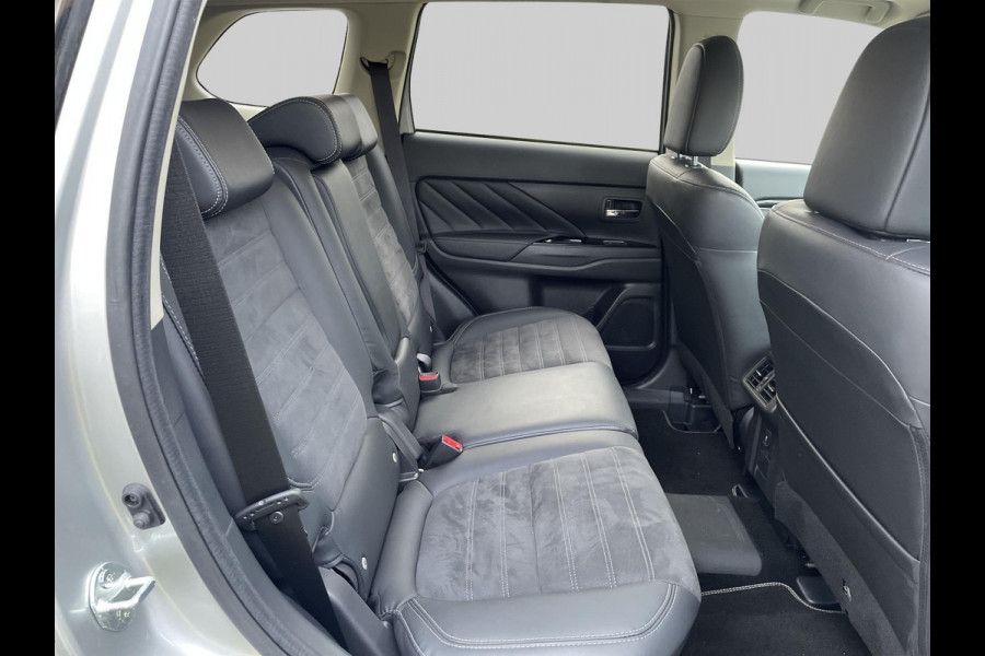 Mitsubishi Outlander 2.4 PHEV Intense+ | Trekhaak