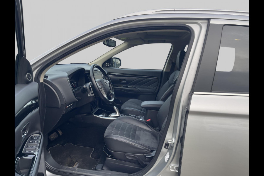 Mitsubishi Outlander 2.4 PHEV Intense+ | Trekhaak