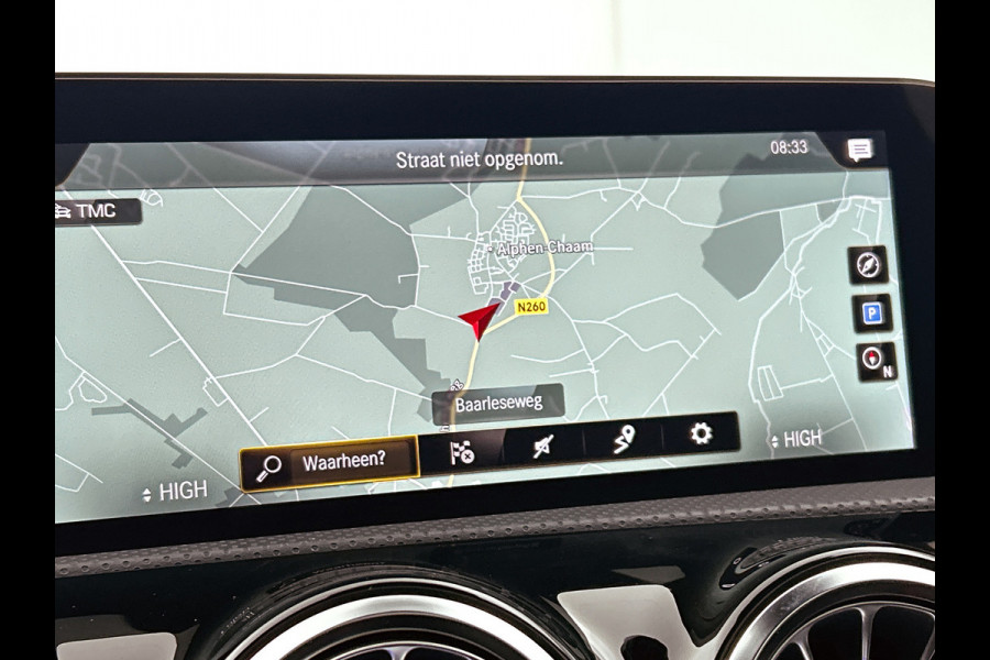 Mercedes-Benz CLA-Klasse Shooting Brake 200 Solution AMG (PANORAMADAK, SFEERVERLICHTING, ADAPTIVE CRUISE, GOED ONDERHOUDEN)