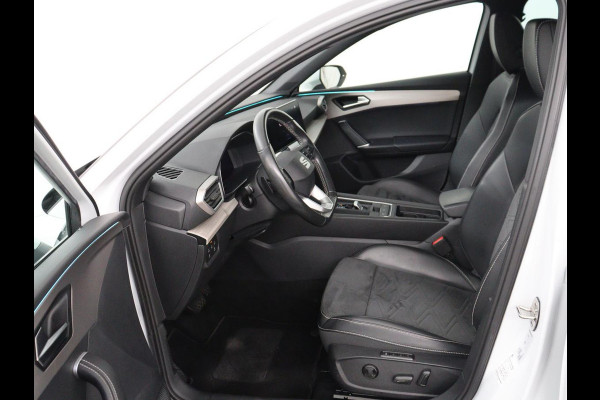 Seat Leon 1.4 TSI eHybrid PHEV Xcellence | Leder/Alcantara | Stoelverwarming | Adaptive cruise | Carplay | Sfeerverlichting | Navigatie | Stuurverwarming | Keyless | Full LED | Plug In