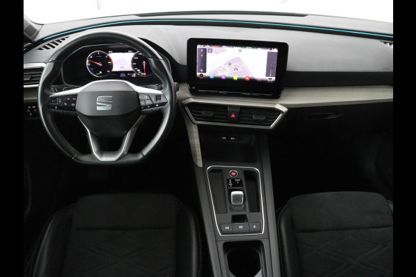 Seat Leon 1.4 TSI eHybrid PHEV Xcellence | Leder/Alcantara | Stoelverwarming | Adaptive cruise | Carplay | Sfeerverlichting | Navigatie | Stuurverwarming | Keyless | Full LED | Plug In