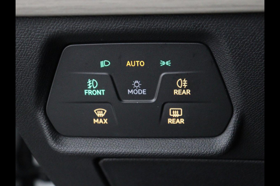 Seat Leon 1.4 TSI eHybrid PHEV Xcellence | Leder/Alcantara | Stoelverwarming | Adaptive cruise | Carplay | Sfeerverlichting | Navigatie | Stuurverwarming | Keyless | Full LED | Plug In