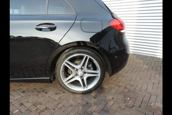 Mercedes-Benz A-Klasse 200 Business Solution AMG