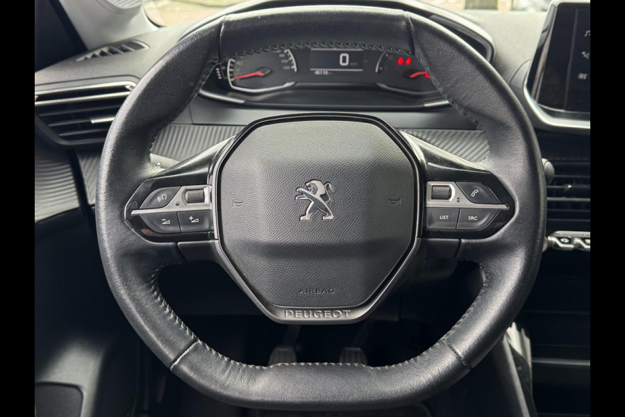 Peugeot 208 1.2 PureTech Active Pack 46.000 KM - Apple CarPlay / Navigatie I Airco I LED I PDC I Sport velgen I Dealer onderhouden