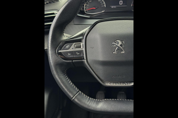 Peugeot 208 1.2 PureTech Active Pack 46.000 KM - Apple CarPlay / Navigatie I Airco I LED I PDC I Sport velgen I Dealer onderhouden
