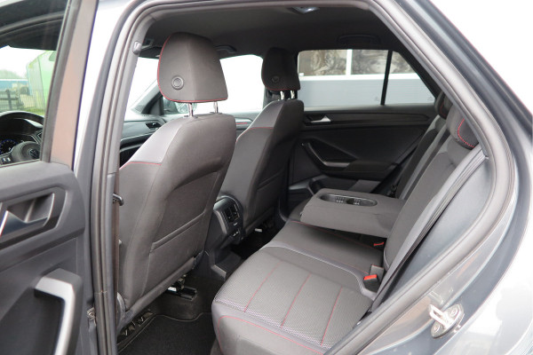 Volkswagen T-Roc 1.5 TSI 150pk DSG Business R-Line Sport Led, Camera , PDC , Virtual cockpit, Navi , Carplay, DAB+ Electr. achterklep