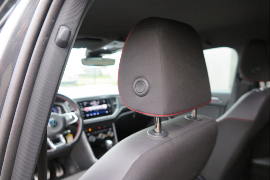 Volkswagen T-Roc 1.5 TSI 150pk DSG Business R-Line Sport Led, Camera , PDC , Virtual cockpit, Navi , Carplay, DAB+ Electr. achterklep