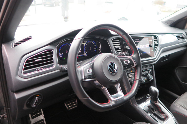 Volkswagen T-Roc 1.5 TSI 150pk DSG Business R-Line Sport Led, Camera , PDC , Virtual cockpit, Navi , Carplay, DAB+ Electr. achterklep