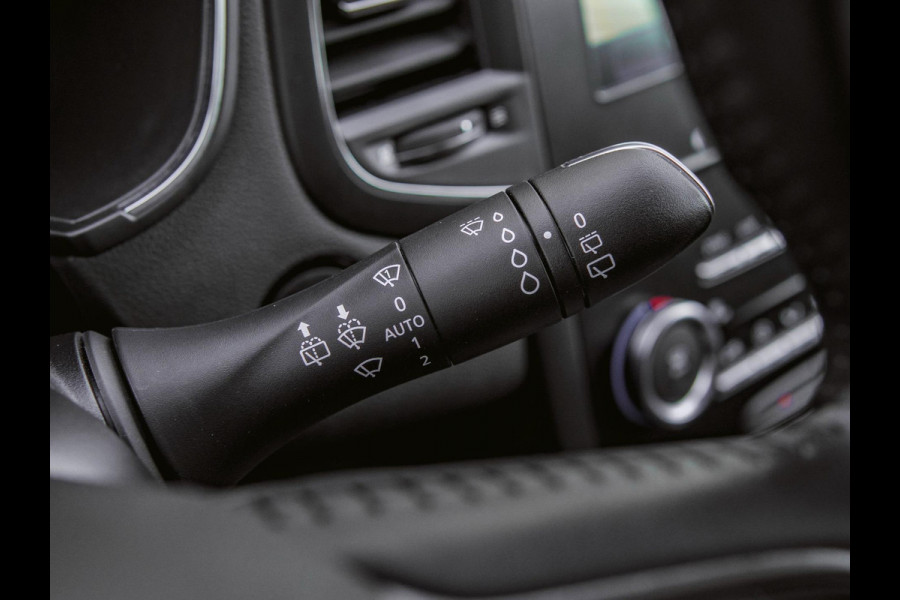 Renault Mégane Estate 1.3 TCe Limited Cruise|PDC|Navi|Keyless