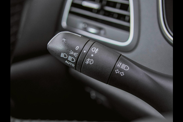 Renault Mégane Estate 1.3 TCe Limited Cruise|PDC|Navi|Keyless