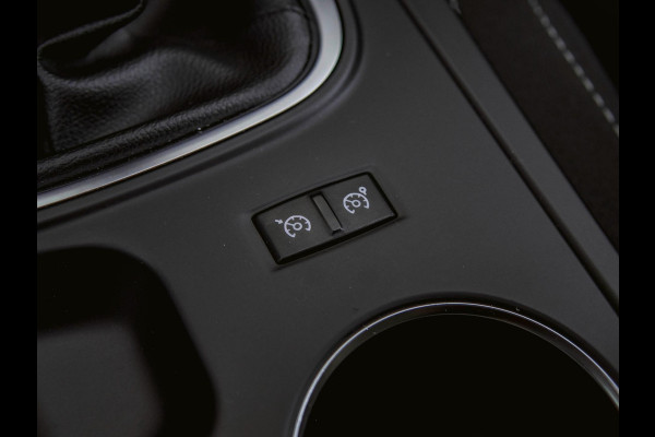 Renault Mégane Estate 1.3 TCe Limited Cruise|PDC|Navi|Keyless