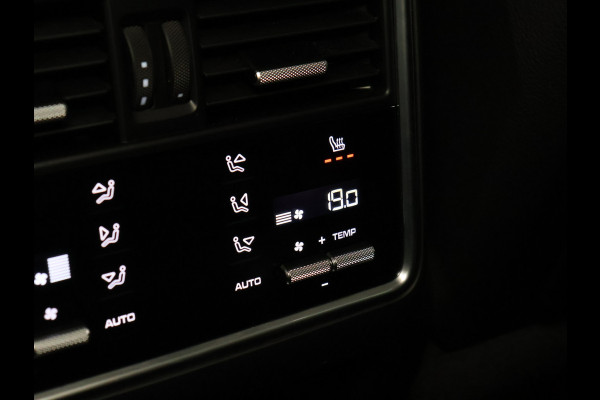 Porsche Cayenne 3.0 E-Hybrid [SPORT CHRONO, SPORT DESIGN, LED MATRIX PDLS PLUS, LUCHTVERING, SCHUIFKANTELDAK, TREKHAAK INKLAPBAAR, MEMORY SEATS, BOSE SOUND, STOELVERKOELING, HEAD-UP, APPLE CARPLAY, ANDROID, 360 CAMERA, A