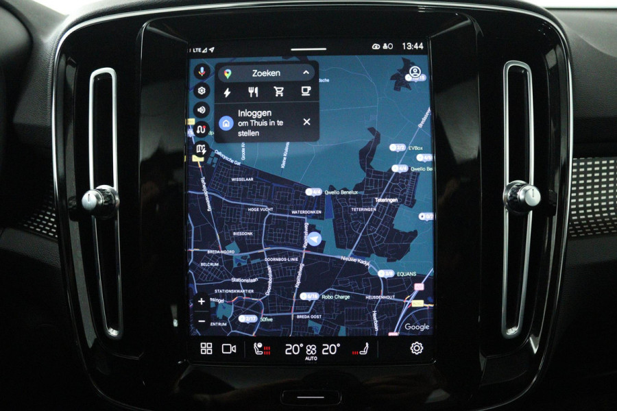 Volvo XC40 Recharge P8 AWD R-Design (PANORAMADAK, STUUR/STOEL VERWARMING, CAMERA, PARKEERSENSOREN, CRUISE CONTROL ADAPTIEF)