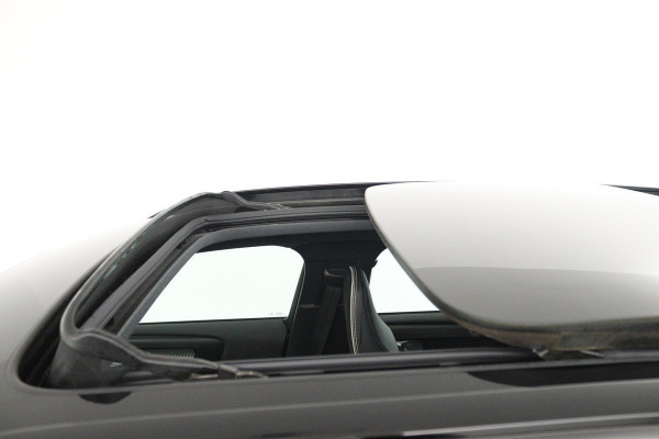 Volvo XC40 Recharge P8 AWD R-Design (PANORAMADAK, STUUR/STOEL VERWARMING, CAMERA, PARKEERSENSOREN, CRUISE CONTROL ADAPTIEF)